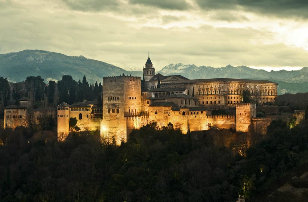 Abadia Suites Granada Bagian luar foto