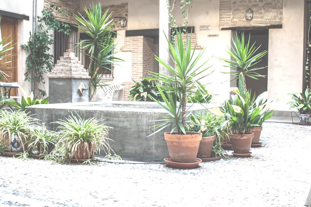 Abadia Suites Granada Bagian luar foto