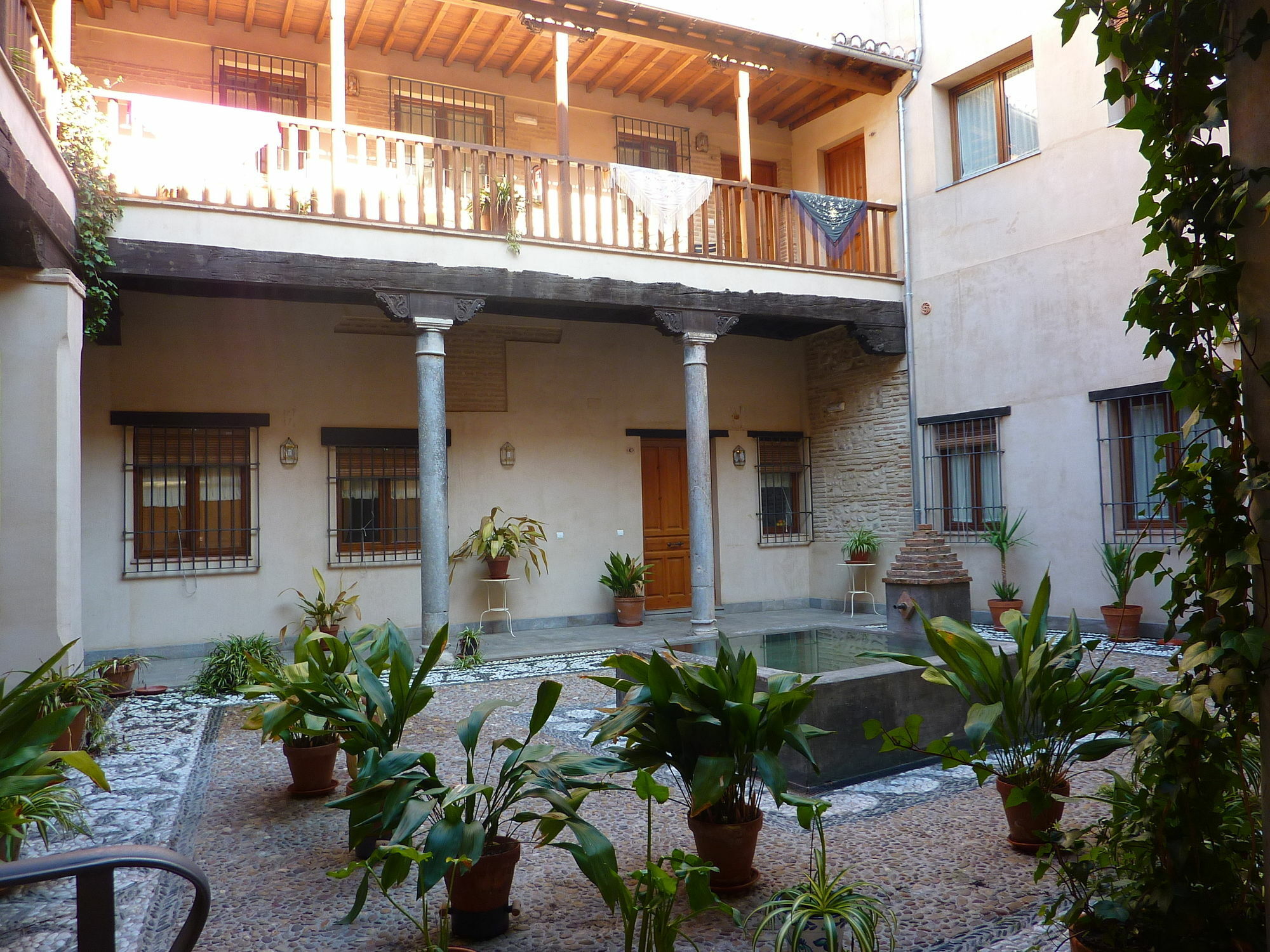 Abadia Suites Granada Bagian luar foto