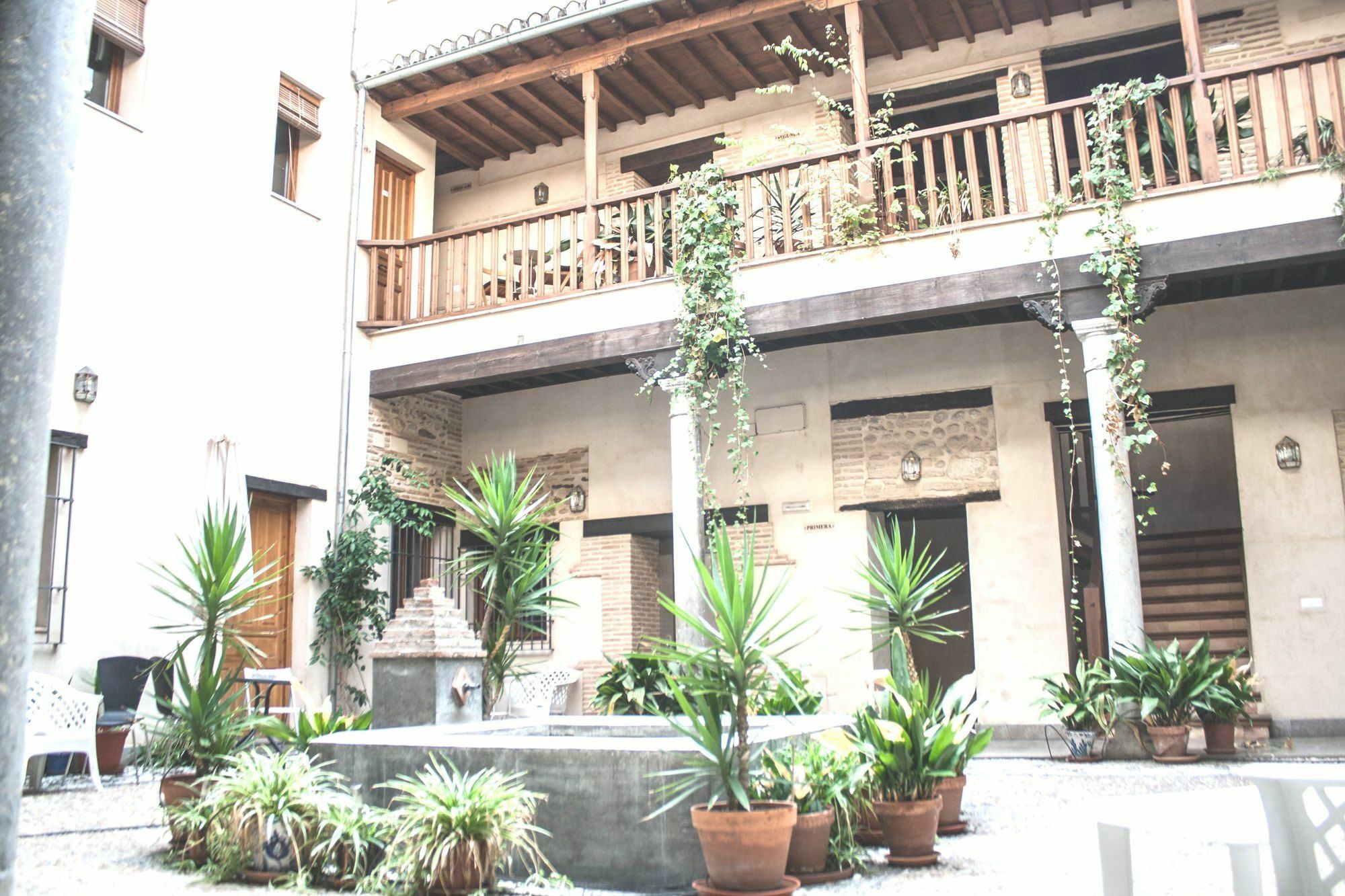 Abadia Suites Granada Bagian luar foto